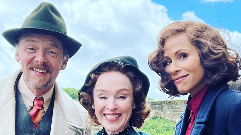 Simon Pegg, Ruth Connell, and Minnie Driver
