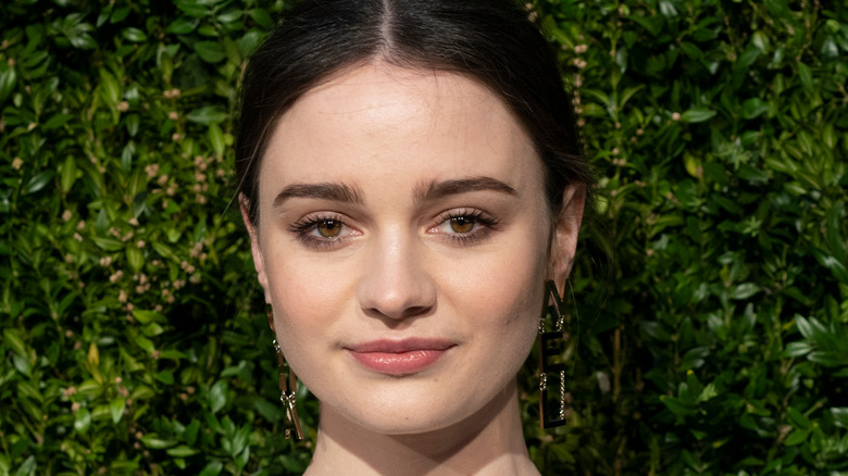 Aisling Franciosi posing