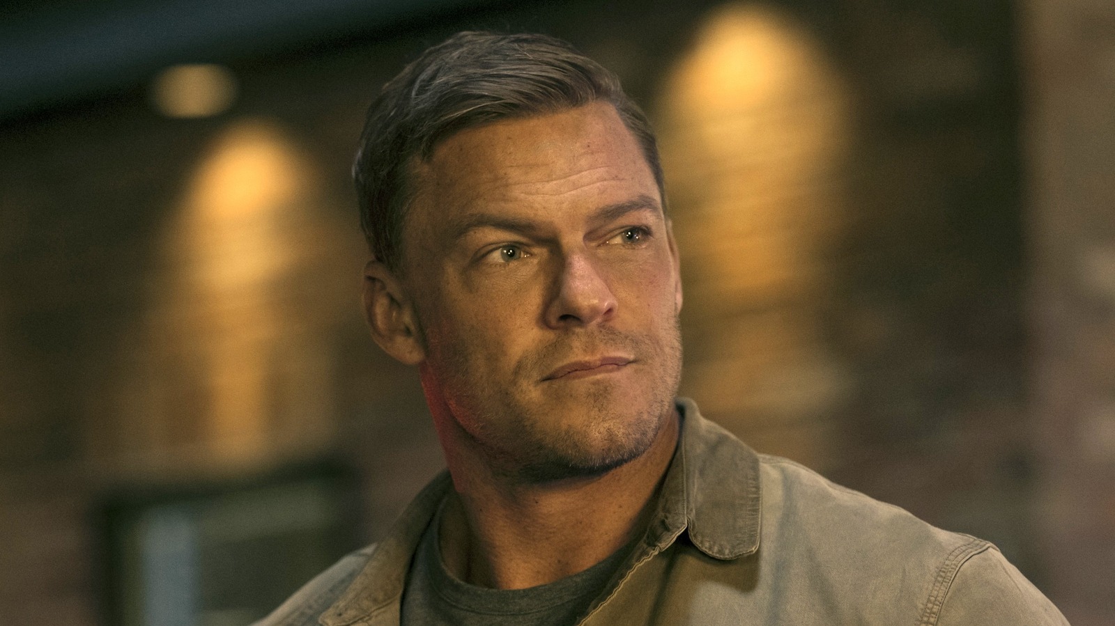 Alan Ritchson Almost Didn t Play Jack Reacher Over One Minor But alan-ritchson-almost-didn-t-play-jack-reacher-over-one-minor-but