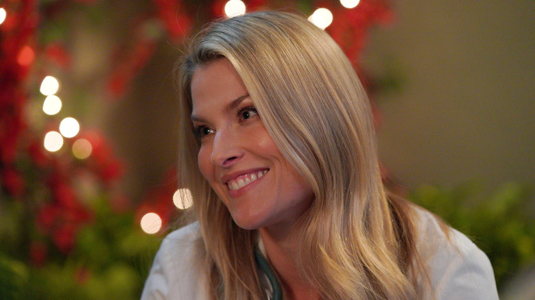 Grace smiling in "The Rookie" (2018-present)