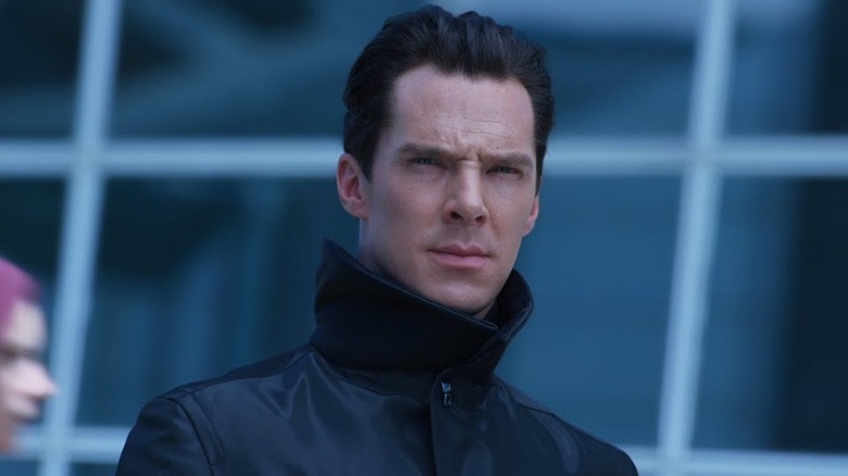 Khan furrows his brow on the street in "Star Trek Into Darkness" (2013)