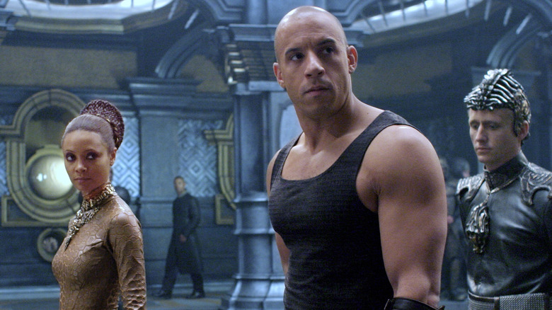 Riddick strolling around royal grounds in "The Chronicles of Riddick" (2004)