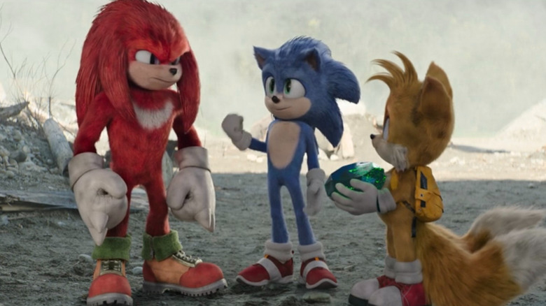 Knuckles, Sonic, and Tails with the Master Emerald in Sonic the Hedgehog 2