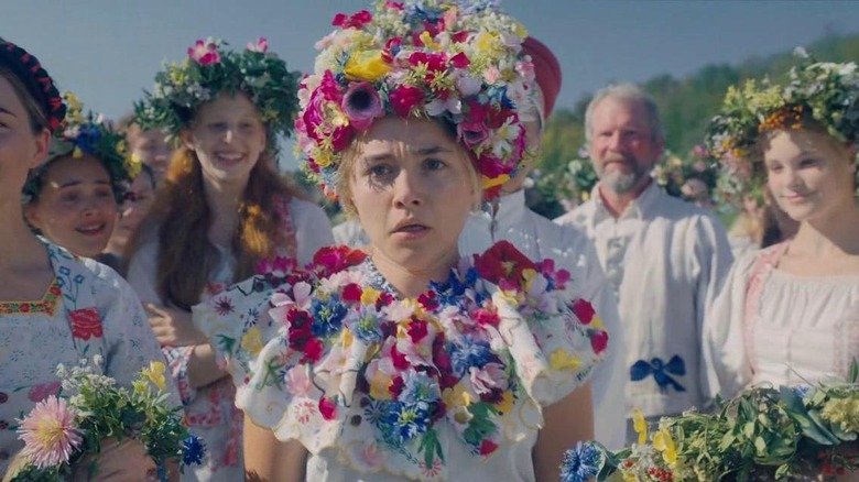 Dani with her flowery gown in "Midsommar" (2019)