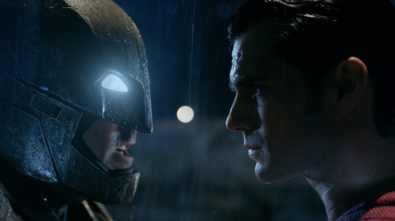Batman and Superman confronting each other in Batman v Superman: Dawn of Justice (2016)