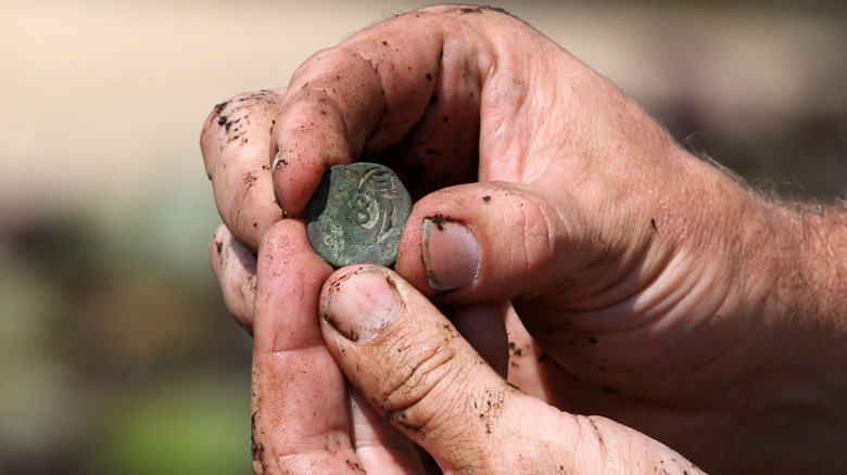 Hidden Treasure Chest Filled With Gold And Gems Is Found In Rocky