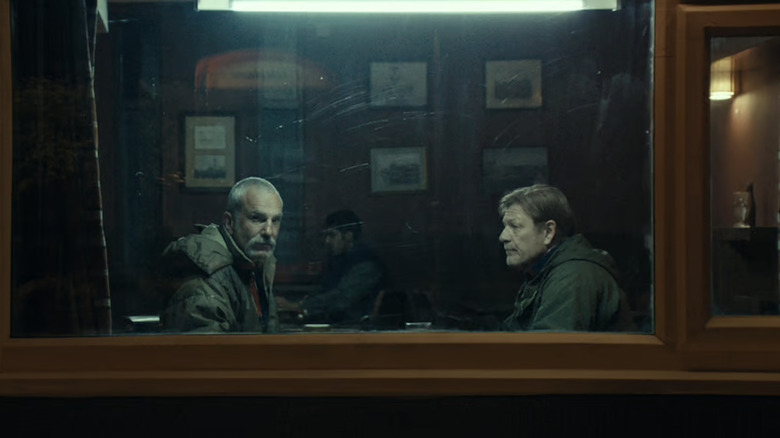 Ray and Jem sitting in restaurant in 