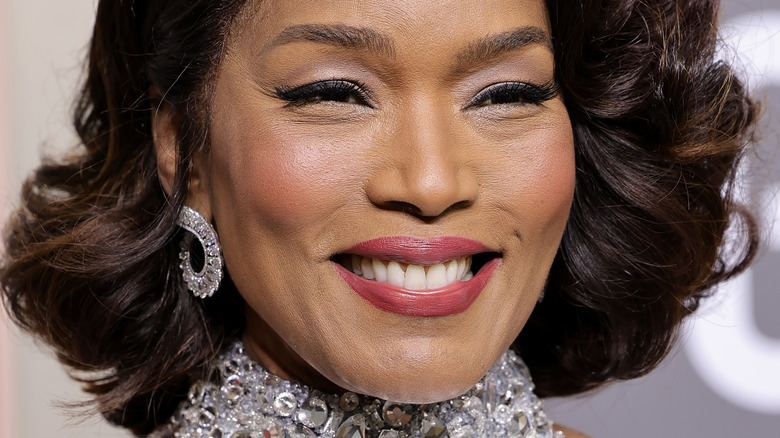 Angela Bassett smiling at Golden Globes