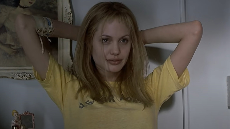 Lisa confronts Daisy 