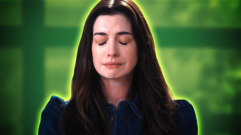 Anne Hathaway crying
