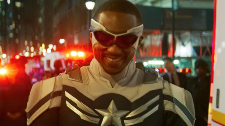 Sam Wilson Captain America suit