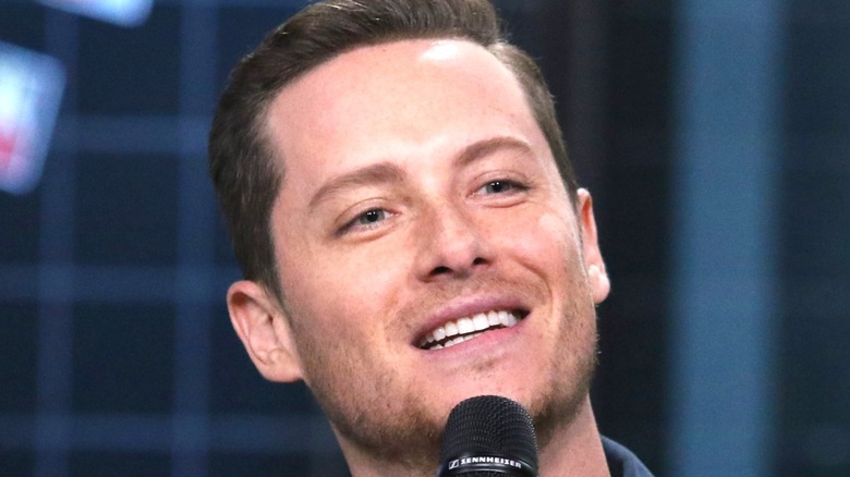 Jesse Lee Soffer at microphone