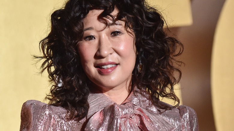Sandra Oh attends event