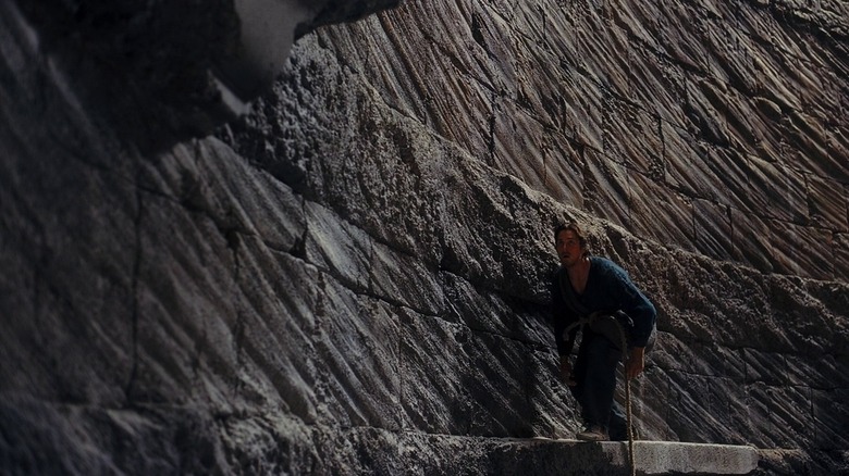 Christian Bale prepares to leap