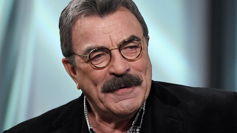 Tom Selleck looking to the side