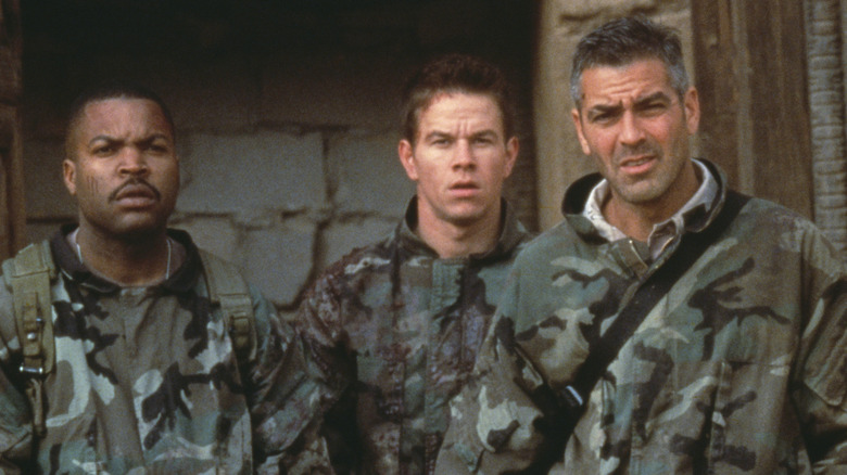 Chief, Troy, and Archie in army fatigues in "Three Kings" (1999)