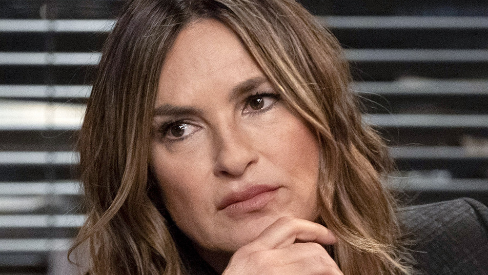 Olivia Benson listening 