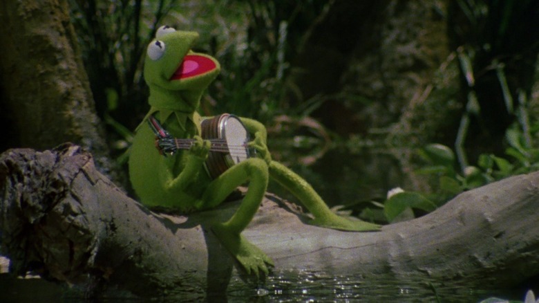 Kermit The Frog singing