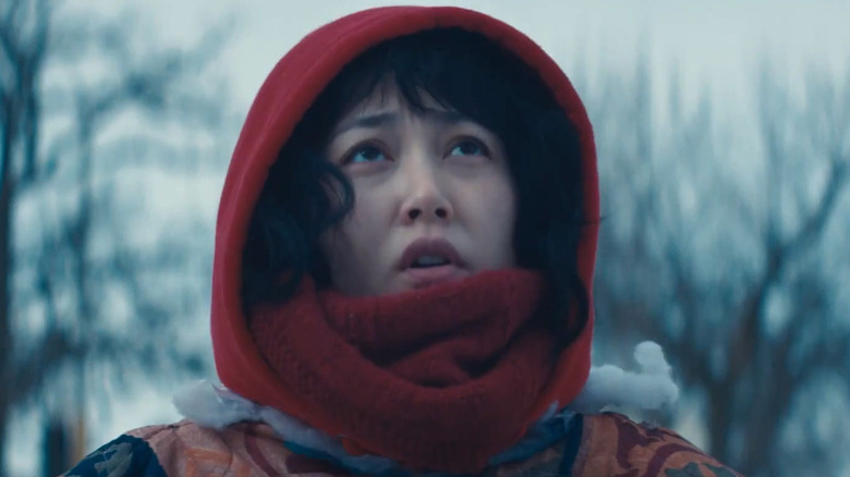 Kumiko looking up in Kumiko, the Treasure Hunter