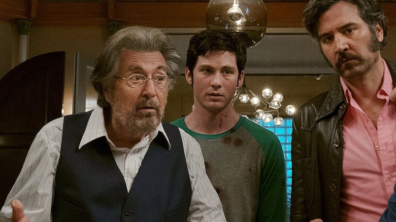 Meyer Offerman leads a meeting in Hunters (2020)