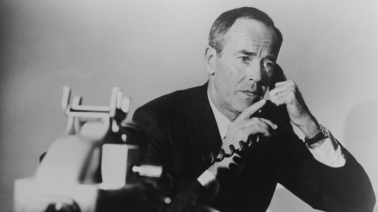 The US President speaks on the phone in 'Fail Safe' (1964)