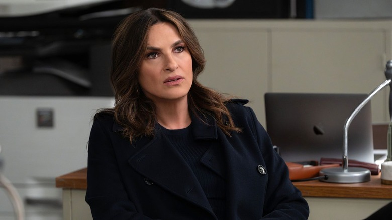Benson at her desk looking worried on Law & Order Special Victims Unit