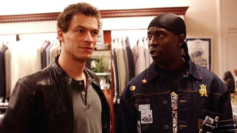 McNulty standing next to Avon on The Wire
