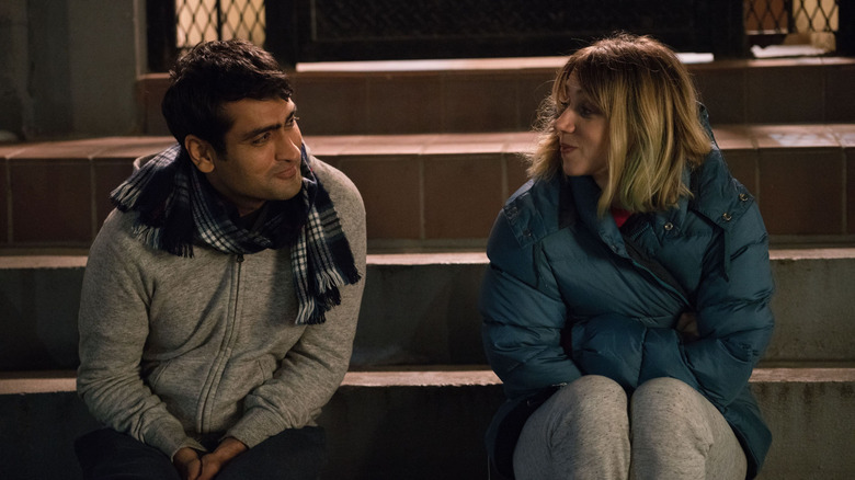 Kumail and Emily sit on steps in "The Big Sick" (2017)