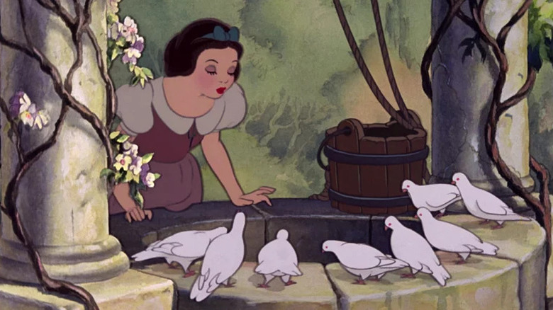 Snow White singing