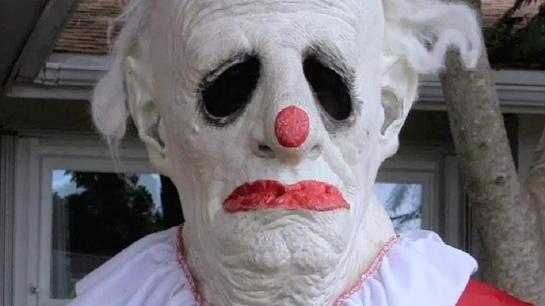 Wrinkles the Clown looking creepy