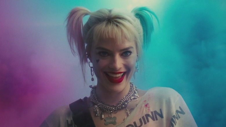 Harley Quinn causing a police station ruckus in Birds of Prey (2020)