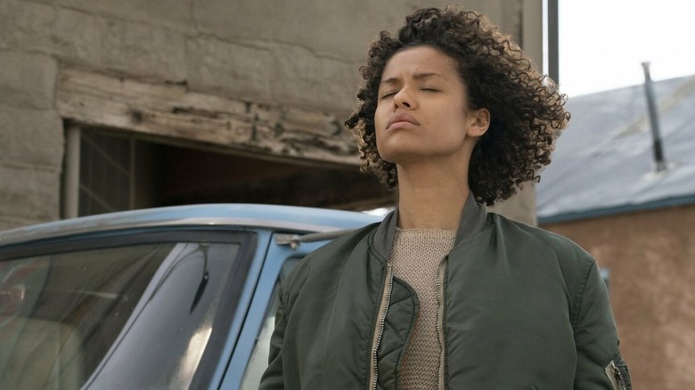Ruth taking a moment to absorb the world in Fast Color (2019)