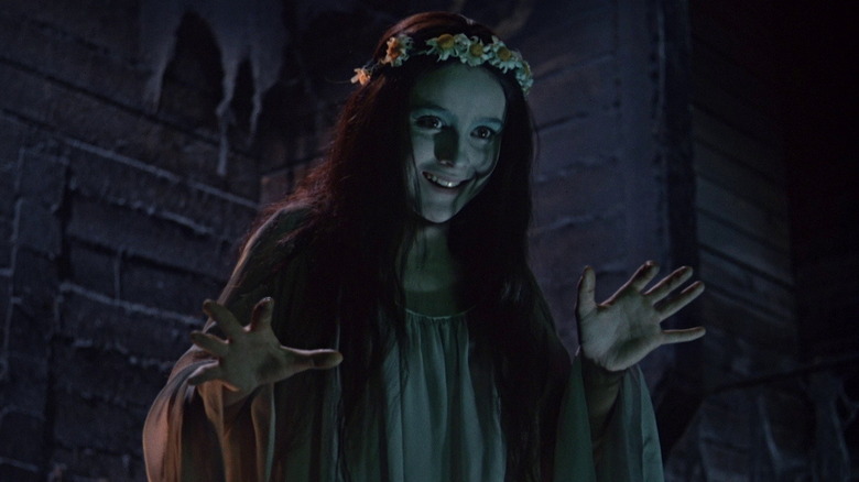 The witch waking up in a younger form in Viy (1967)