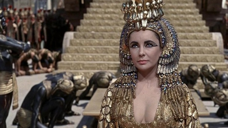 Celopatra is exalted on the steps of her palace