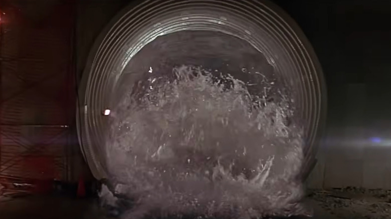 Water splashing through culvert "Die Hard with a Vengeance" (1995)