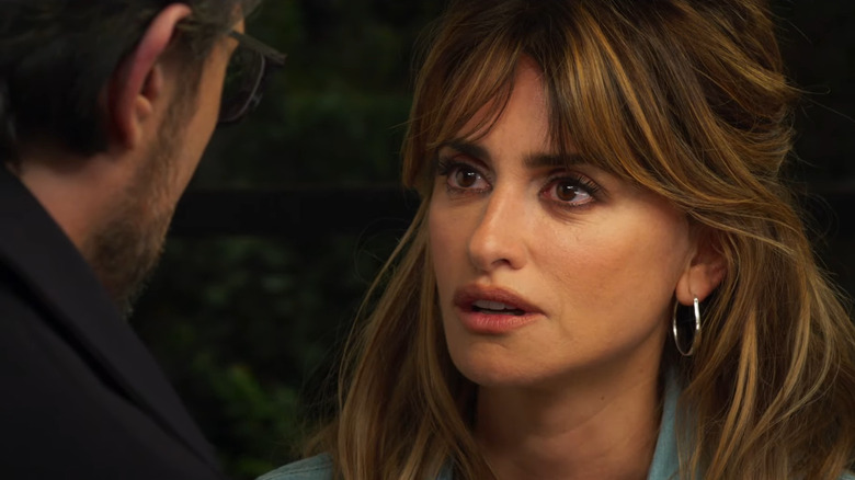 Penelope Cruz talking
