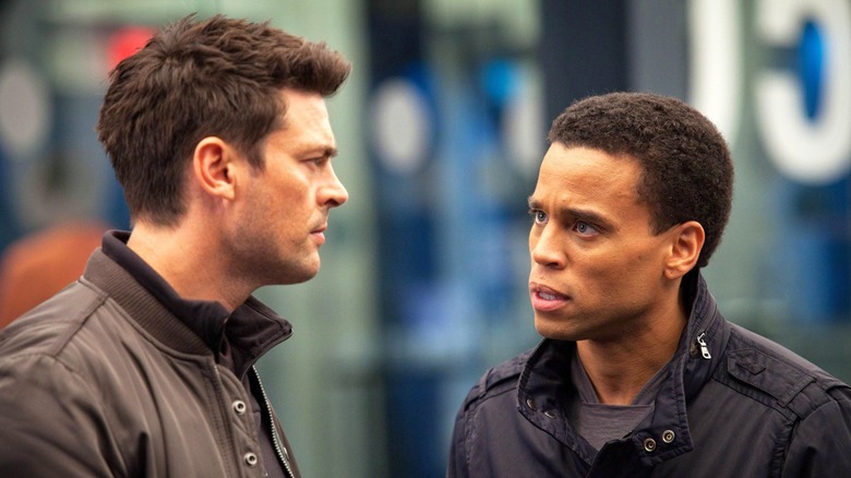 Karl Urban Almost Human