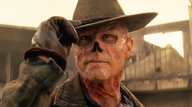 The Ghoul tipping his hat in Fallout (2024)