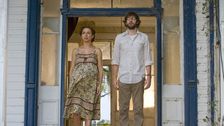 Verona and Burt looking for their perfect home in Away We Go (2009)