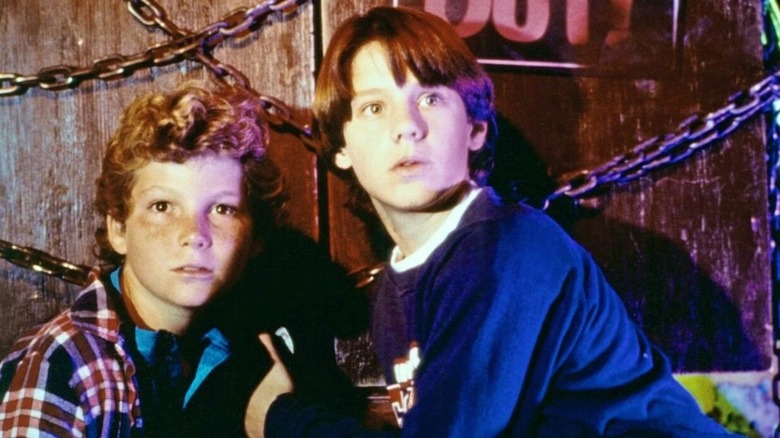 Marshall and Simon looking scared in Eerie, Indiana (1991)