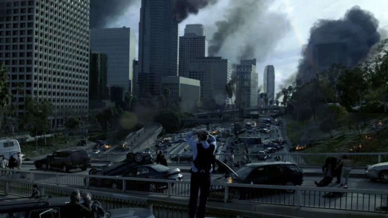 FBI Special Agent Mark Benford sees the city in chaos in "FlashForward"