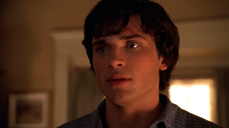 Clark Kent looking concerned in Smallville