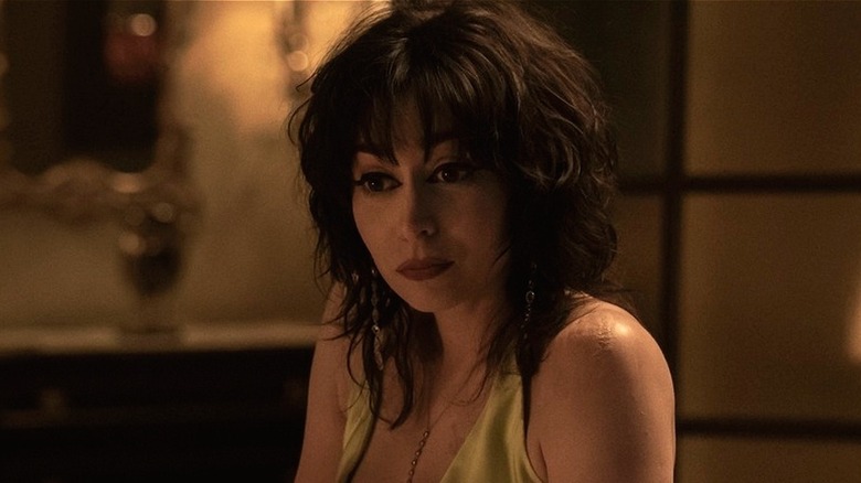 Sofia Falcone giving speech at dinner in 