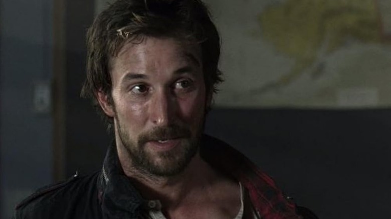Tom with beard and mustache and tussled hair in Falling Skies (2011)