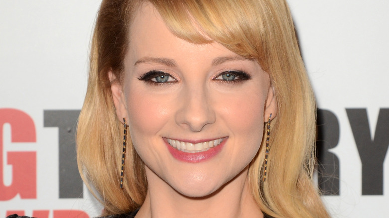 Melissa Rauch smiling