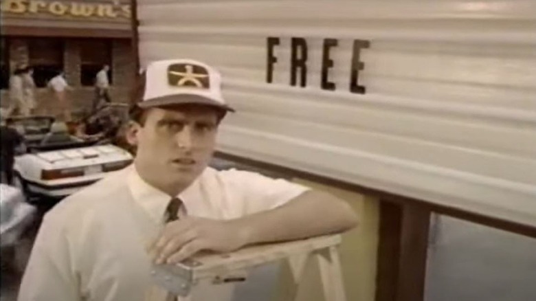Steve Carell in Brown's Chicken commercial