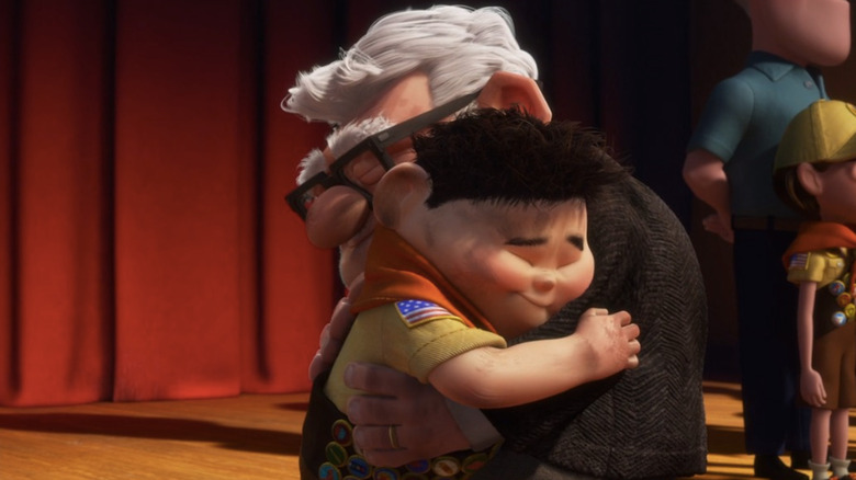 Russell hugging Carl Fredericksen