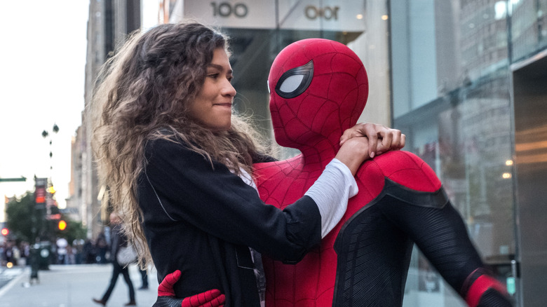 MJ holding onto Spider-Man in Spider-Man: Far From Home (2019)