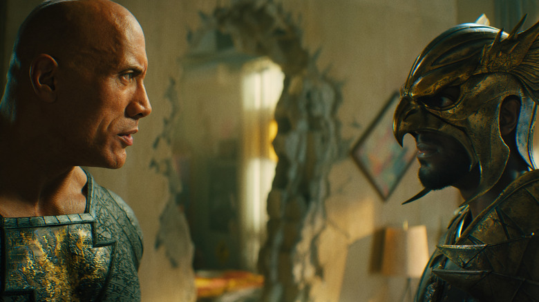 Black Adam talking to Hawkman