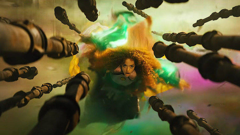 Cyclone attacks Black Adam